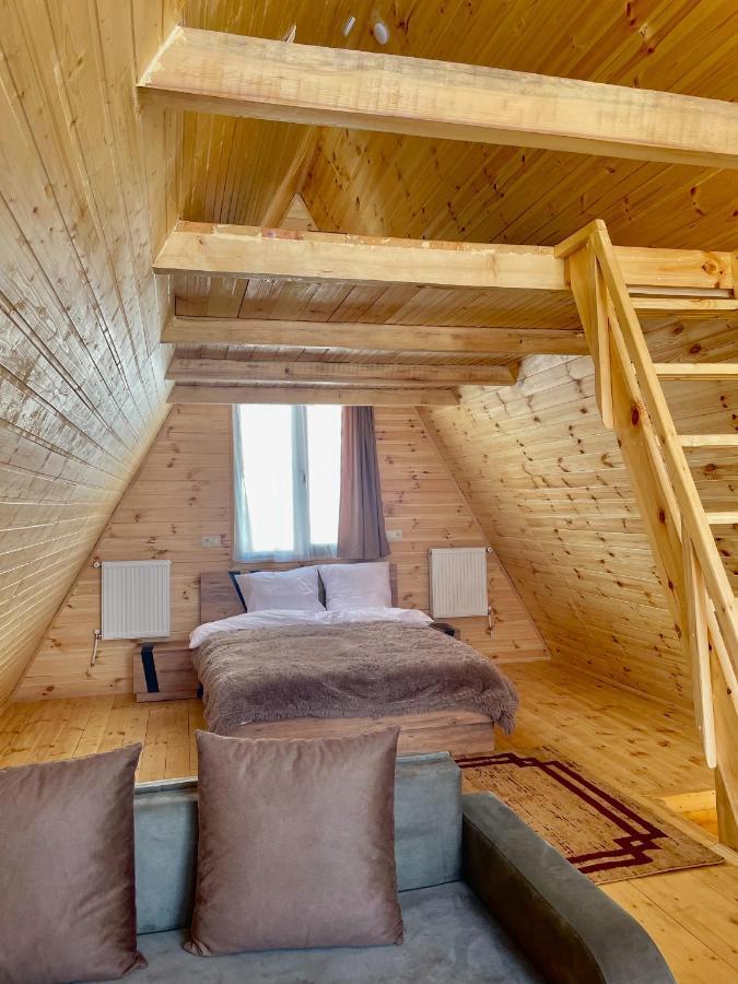 Twin Cottages Kazbegi Esterno foto